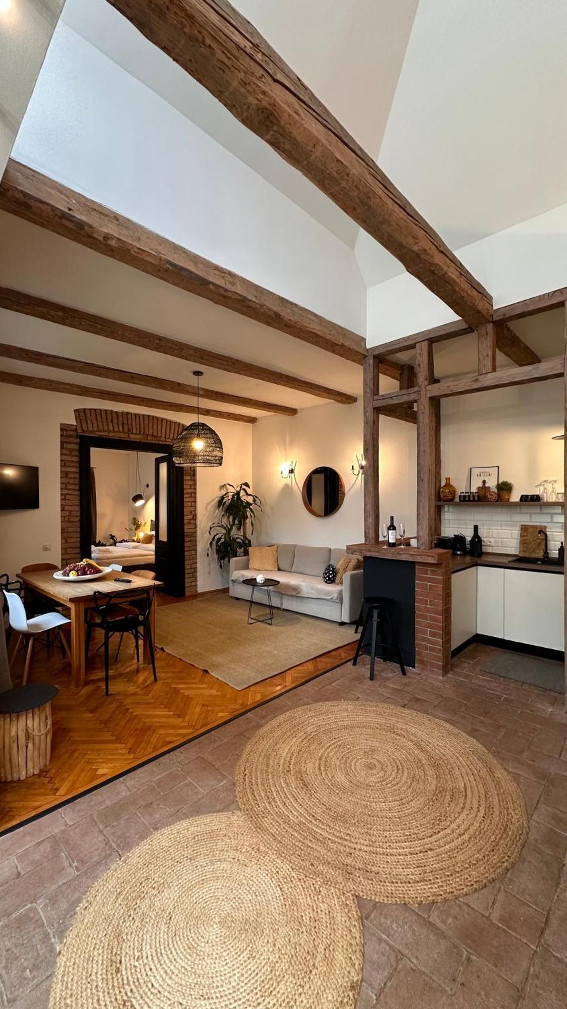 Wonderfull Cozy - Old Town Center *